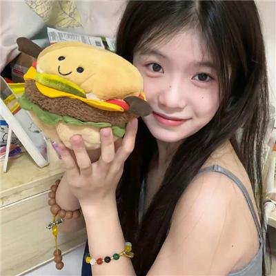 蕾哈娜内衣秀2
